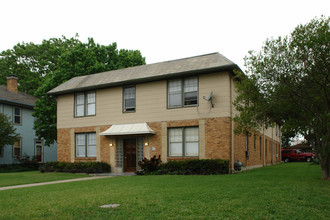 4209 Junius St in Dallas, TX - Building Photo - Building Photo