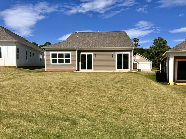 4715 Anise Cir in Sherrills Ford, NC - Building Photo - Building Photo