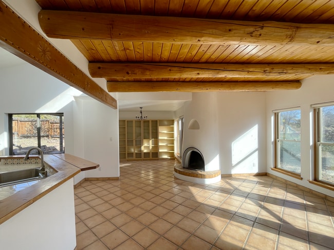 property at 1876 Brillante Ln