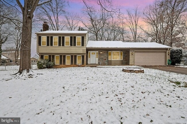 property at 7609 Mulberry Bottom Ln