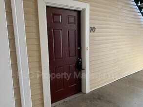 2323 E Porter Ave in Des Moines, IA - Foto de edificio - Building Photo