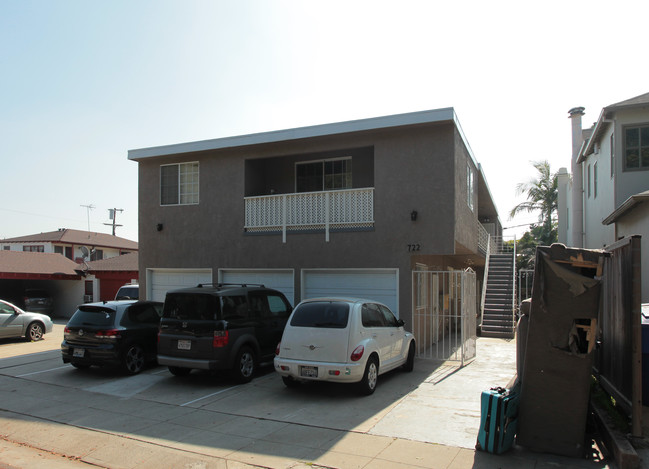 722 Cedar St in Santa Monica, CA - Building Photo - Building Photo