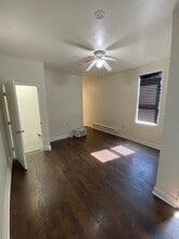 527 Oldham St, Unit 2nd Floor in Baltimore, MD - Foto de edificio - Building Photo