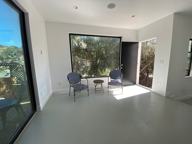 4435 Radium Dr in Los Angeles, CA - Building Photo - Building Photo