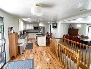 540 Crestview Dr in Park City, UT - Building Photo - Building Photo