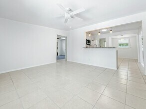 2431 Prospect St in Sarasota, FL - Building Photo - Building Photo