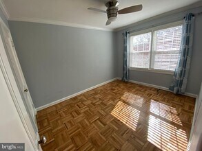 6715 W Wakefield Dr-Unit -C1 in Alexandria, VA - Building Photo - Building Photo