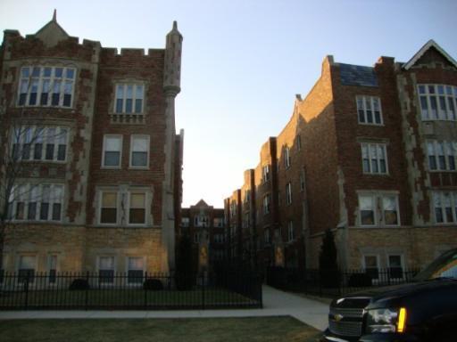 36-50 N Menard Ave in Chicago, IL - Foto de edificio - Building Photo