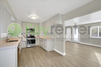 4406 13th Ave in Sacramento, CA - Building Photo - Building Photo