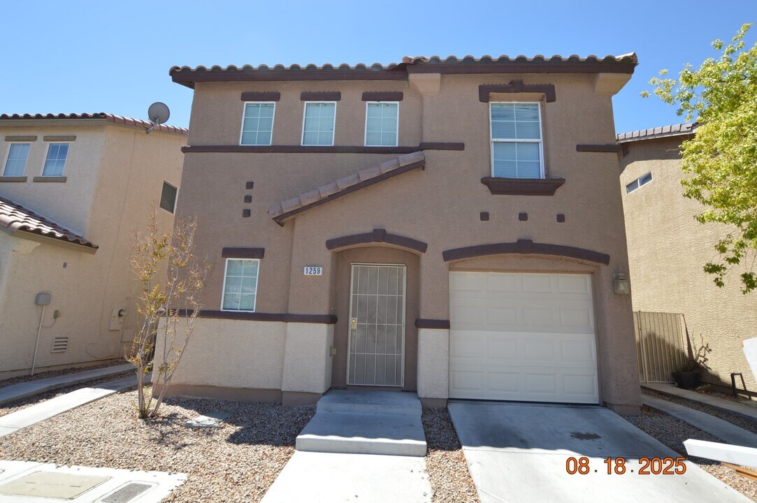 1259 S Sweet Orange St in Las Vegas, NV - Building Photo