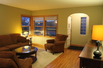 5331 Portland Ave, Unit 5331 in Minneapolis, MN - Building Photo - Building Photo