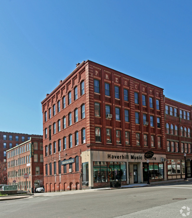 Haverhill Smart Lofts in Haverhill, MA - Foto de edificio - Building Photo