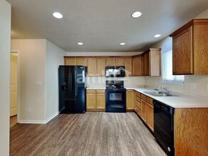 4808 Addison Ave in Eagle Mountain, UT - Building Photo - Building Photo