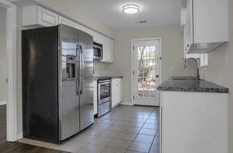3806 Dorsey Ave in North Charleston, SC - Building Photo - Building Photo