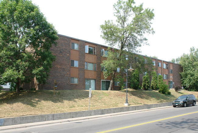 Parkwood in Duluth, MN - Building Photo - Building Photo