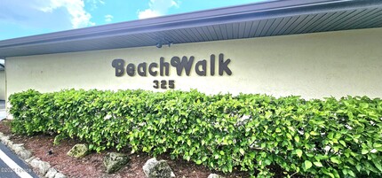 325 S Banana River Blvd in Cocoa Beach, FL - Building Photo - Building Photo