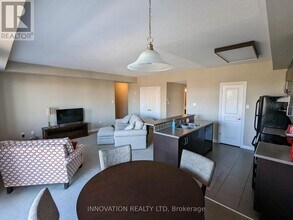 40-40 Tayside Private in Ottawa, ON - Building Photo - Building Photo