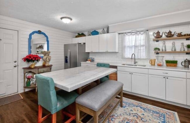 108 Farmers Ln in Frankfort, KY - Building Photo - Building Photo