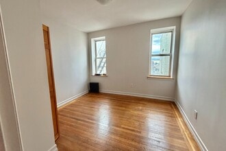 175 Pinehurst Ave in New York, NY - Building Photo - Building Photo