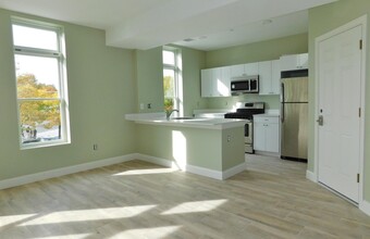 400 Dudley St in Boston, MA - Building Photo - Building Photo