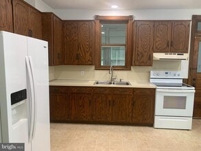 305 W North St in Waynesboro, PA - Building Photo - Building Photo