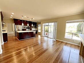 12460 Picrus St in San Diego, CA - Building Photo - Building Photo