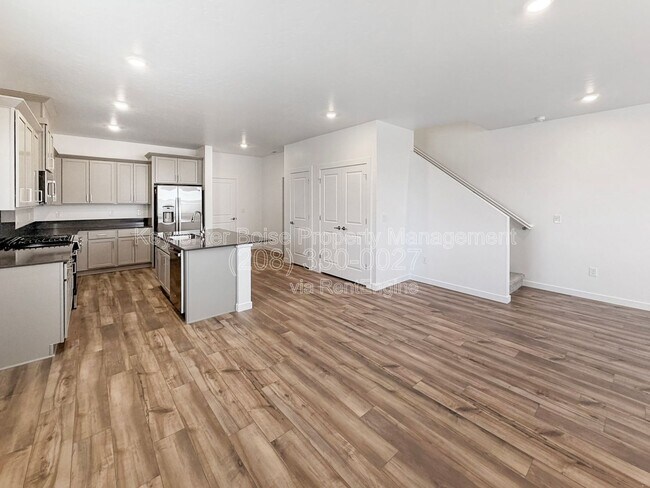 4100 W Cirrus Ln in Eagle, ID - Building Photo - Building Photo