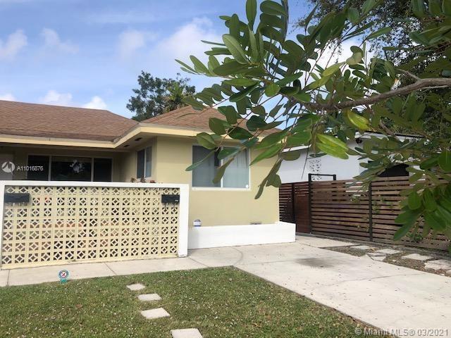 431 NE 75th St-Unit -R in Miami, FL - Building Photo