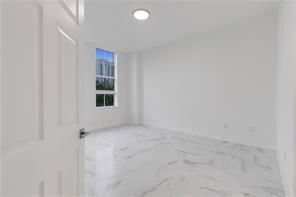 3095 NE 185th St in Aventura, FL - Building Photo - Building Photo