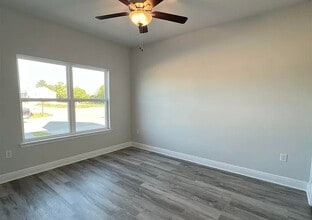 6029 Brylex Ln in Bellview, FL - Building Photo - Building Photo