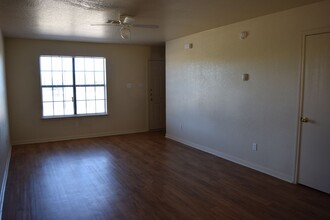 3408 Zephyr Rd in Killeen, TX - Building Photo - Building Photo