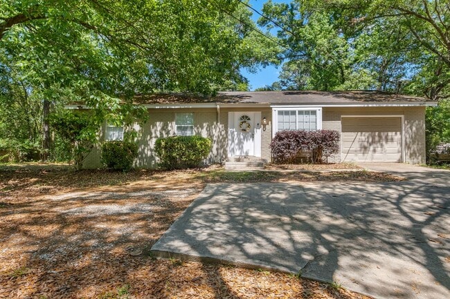 property at 2117 Old Bainbridge Rd