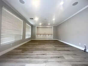 11713 Via Esperanza St in Las Vegas, NV - Building Photo - Building Photo