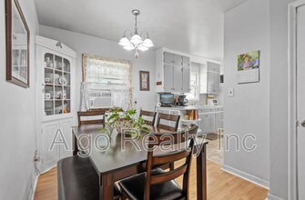 1811 Nevada Ave E in St. Paul, MN - Foto de edificio - Building Photo