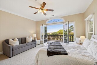 1500 Longhorn Ln in Petaluma, CA - Building Photo - Building Photo