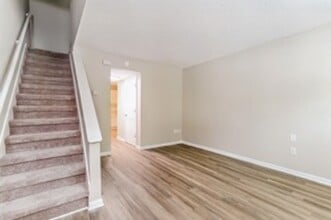 525 Stinson Dr in Charleston, SC - Building Photo - Building Photo