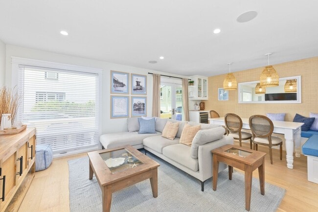 property at 206 Adams St