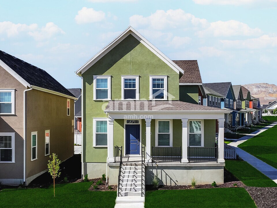 11068 S Stream Rock Rd in South Jordan, UT - Building Photo