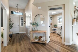 638 Riverbed Cir in Reno, NV - Building Photo - Building Photo