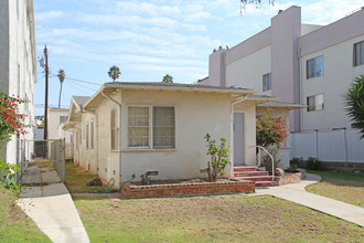 1027 12th St in Santa Monica, CA - Building Photo - Building Photo