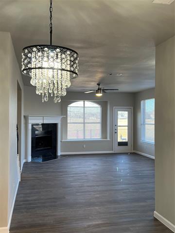 property at 904 Inland Ln
