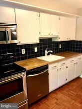 54 N Bedford St in Arlington, VA - Building Photo - Building Photo
