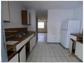 1320 NW 5th Ave in Homestead, FL - Building Photo - Building Photo