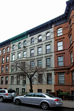 105 W 75th St in New York, NY - Building Photo - Building Photo