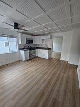 1210 Mechanic St in Pekin, IL - Building Photo - Building Photo