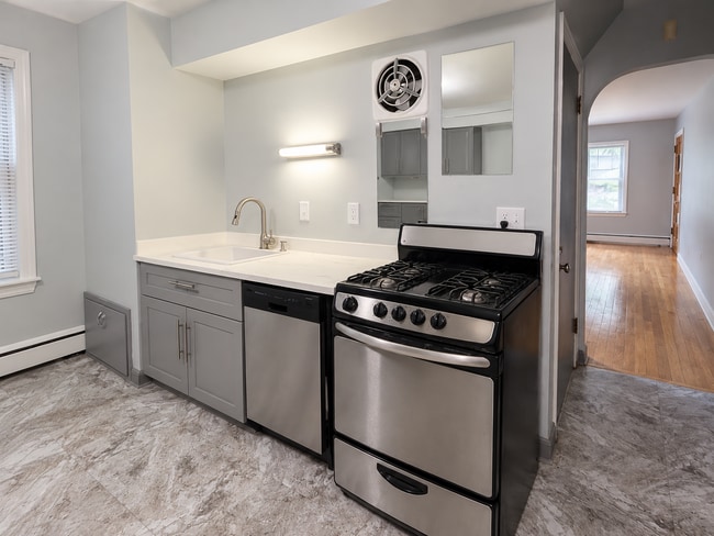 property at 1107 Garfield St
