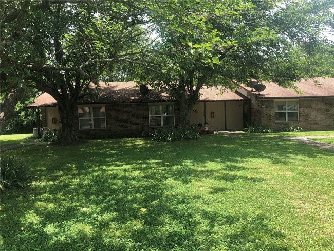 property at 709 Witt St