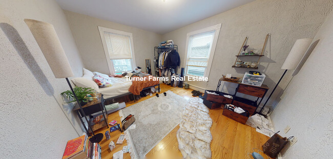 348 Allston St, Unit 3 in Cambridge, MA - Foto de edificio - Building Photo