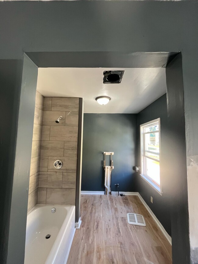 1515 N 7th St, Unit A in Sheboygan, WI - Foto de edificio - Building Photo