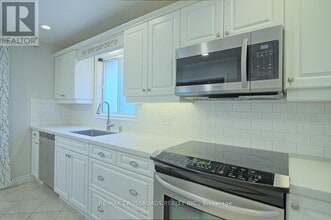 39A Wilmar Rd in Toronto, ON - Building Photo - Building Photo